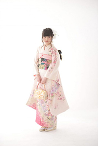 無彩色振袖3